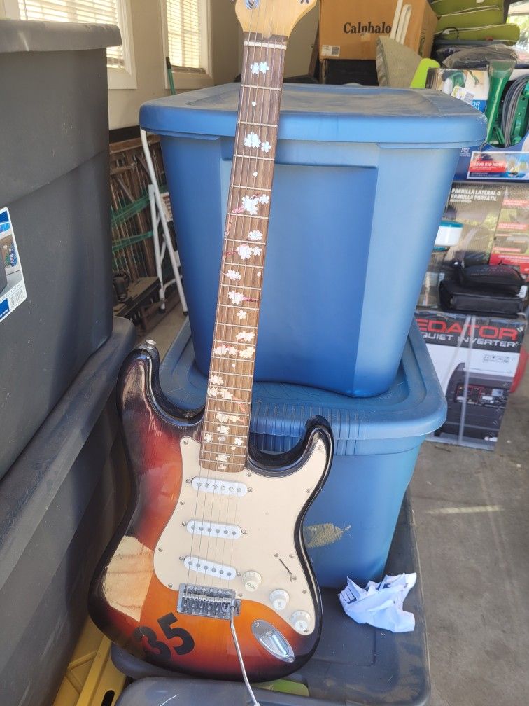 Electric Guitar With Flanger