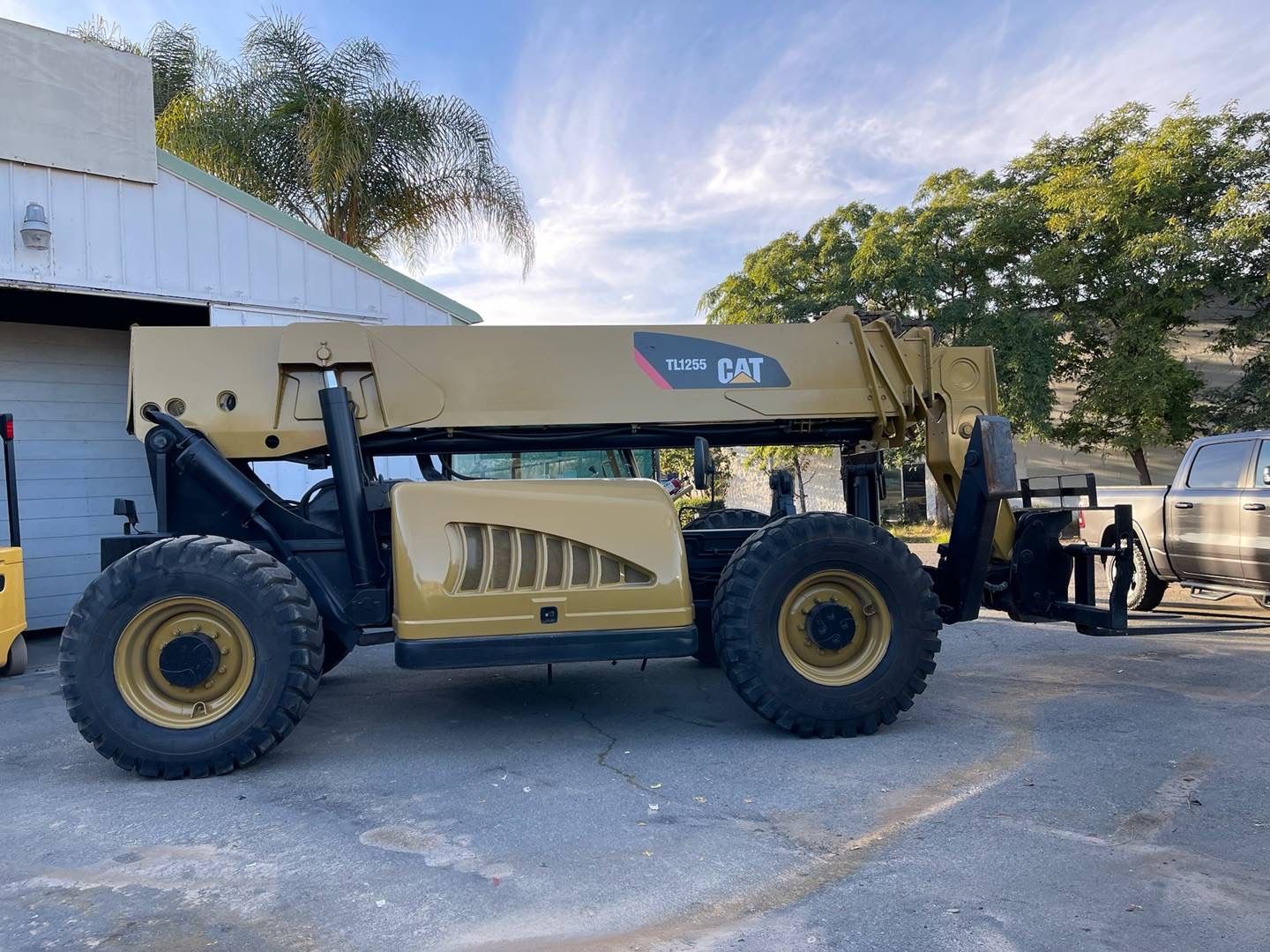 2008 Cat TL1255 12k Telehandler