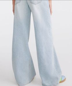 Size 8R Super Low-Rise  Wide Leg Jean