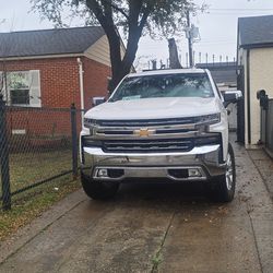 2019 L TZ 4x4 toda eletrica piel sensores  sin ningun codigo  titulo ami nombre