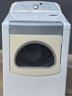 Whirlpool Dryer for Sale 
(Works Great)
Comes w/Warranty 
Delivery Available 

Our store is located at:
1260 Highway 85 N
Fayetteville,  GA