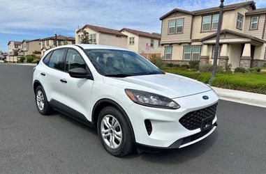 2020 ford escape