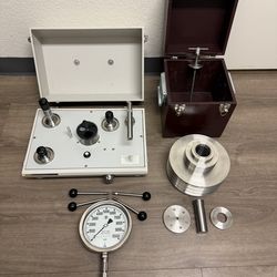 Fluke P3124 - PSI Hydraulic Deadweight Tester, Fluke Calibrator Dead Weight Test