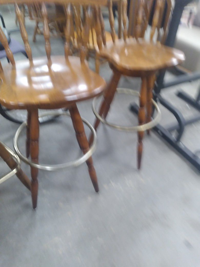 Bar Stools 31in 