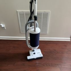 Sebo/Dart Vacuum Cleaner 
