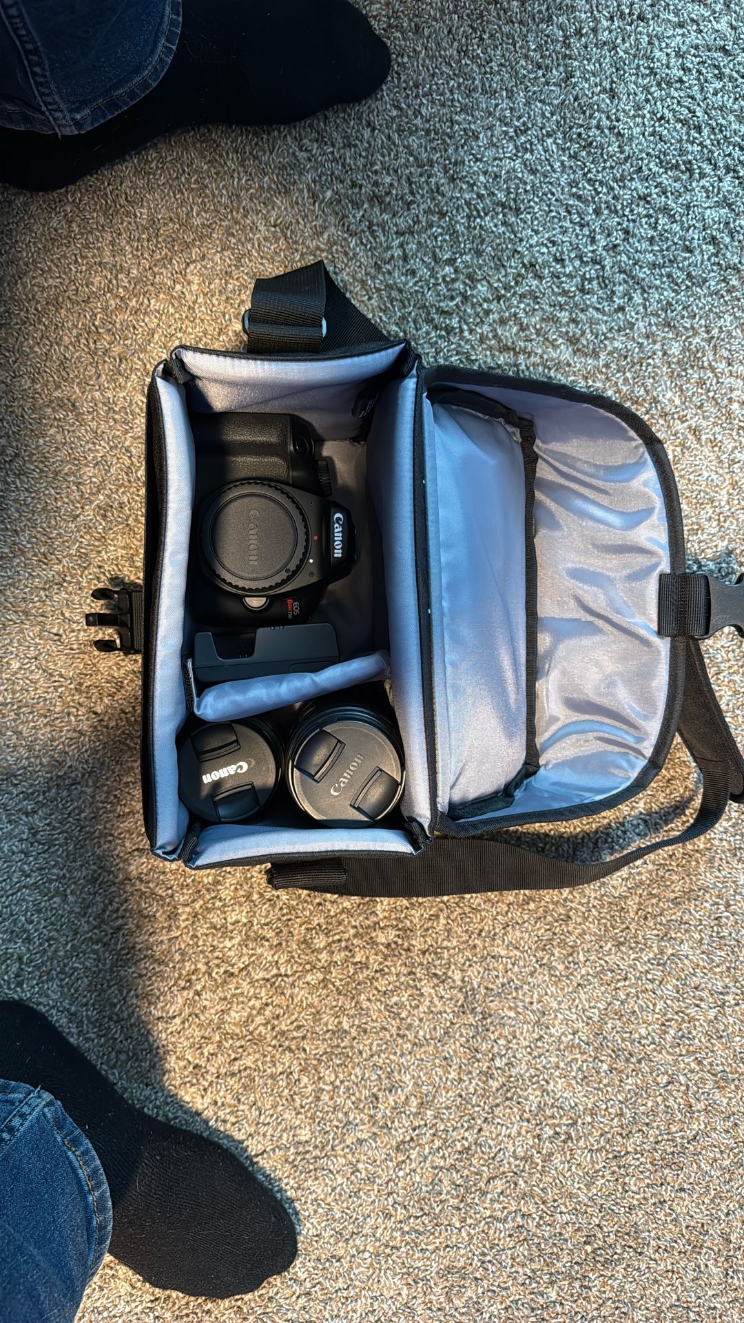 Canon EOS Rebel T100