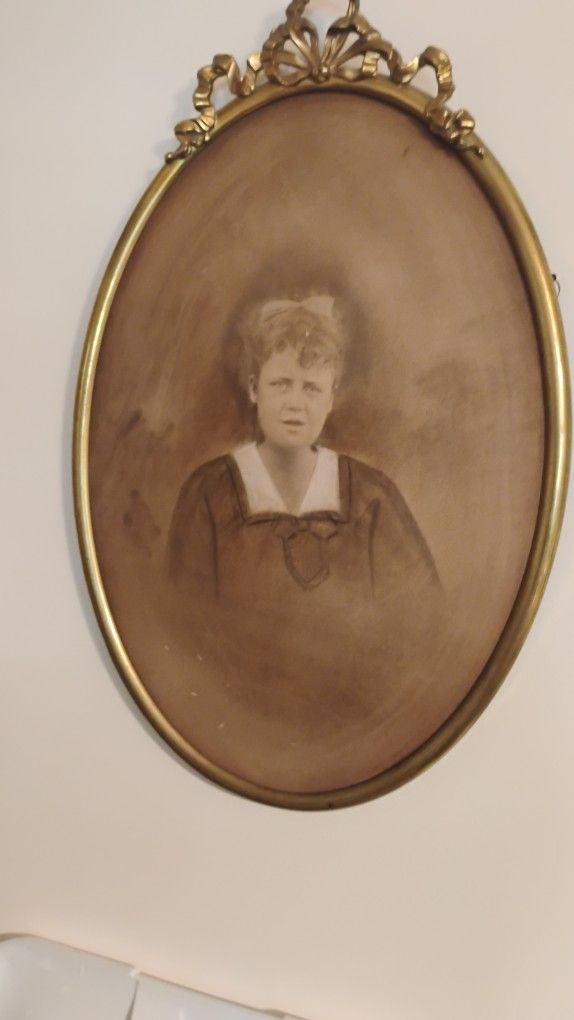 ANTIQUE Victorian PHOTO YOUNG GIRL IN 14x21" BRASS FRAME