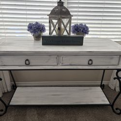 Custom Finished Rustic Farmhouse Entry Table / Tv Stand 