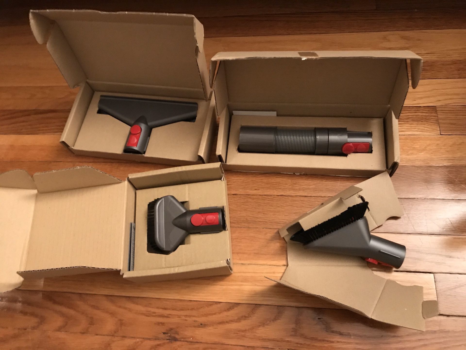 Dyson cordless vacuum tools and bag (V10/V11)