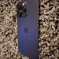 Unlocked Apple 🍎 iPhone 14 Pro Max (Purple) 256GB - Great Condition