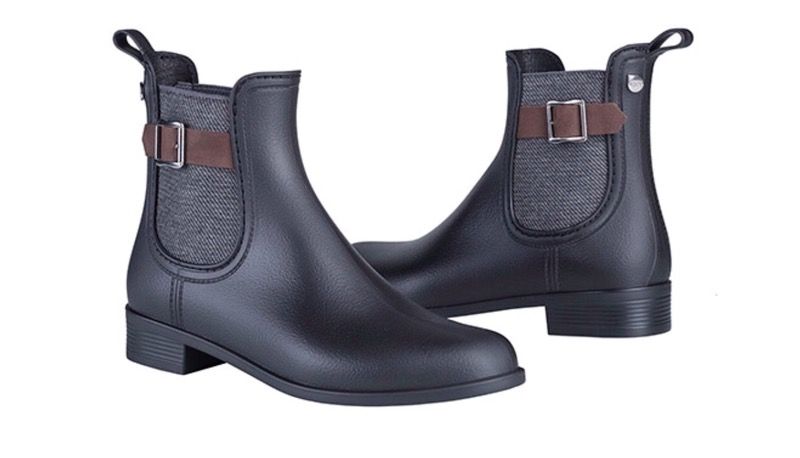 Igor Urban Matte Buckle Low Heel - Black size 8
