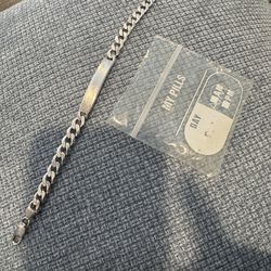 Beautiful vintage 925 sterling silver heavy bracelet