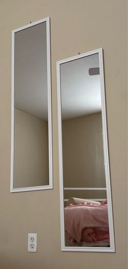 2 White Mirrors