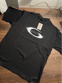 Balenciaga T Shirt  Size L