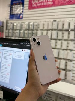 iPhone 13 128GB UNLOCKED 🔓