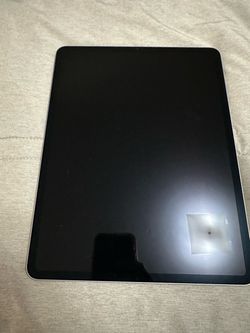 iPad Pro 12.9 6th Gen (M2) 1TB - 16GB RAM - Near Perfect Condition. Apple