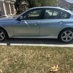 BMW 328i