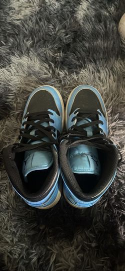 Jordan 1s mid  university blue/black size 6.5