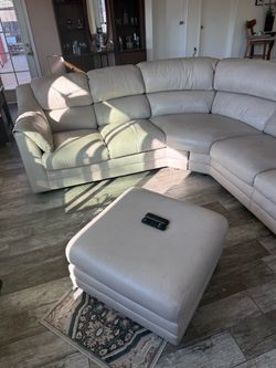 Sofa de Piel Seccional