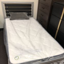 Twin Bed And Mattress 