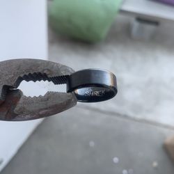 Shrek Is Love / Shrek Is Life  Rings 