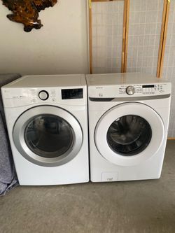 Washer and gas dryer