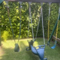 Swing Outdoor Set