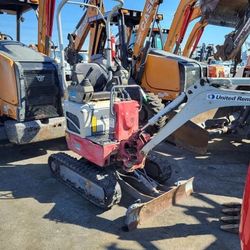 Takeuchi TB210 Mini Ex