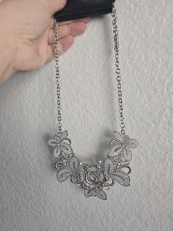 Pretty Necklace