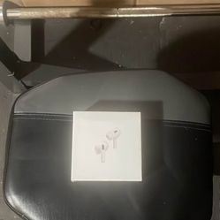 Earbuds/headphones Airpod Gen 2