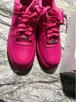 Womans sneakers