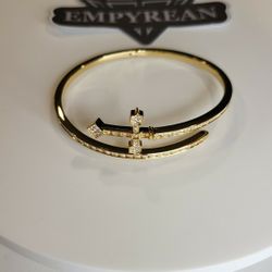 Cross Bracelet 