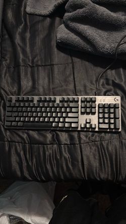Logitech g512