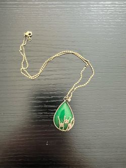 Simulated Jade Necklace