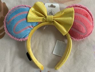 Macaron Eats Disney Eats