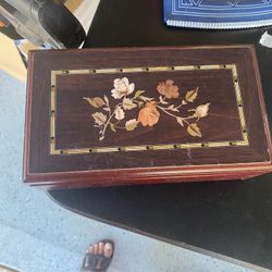 vintage Wood Jewelry Box