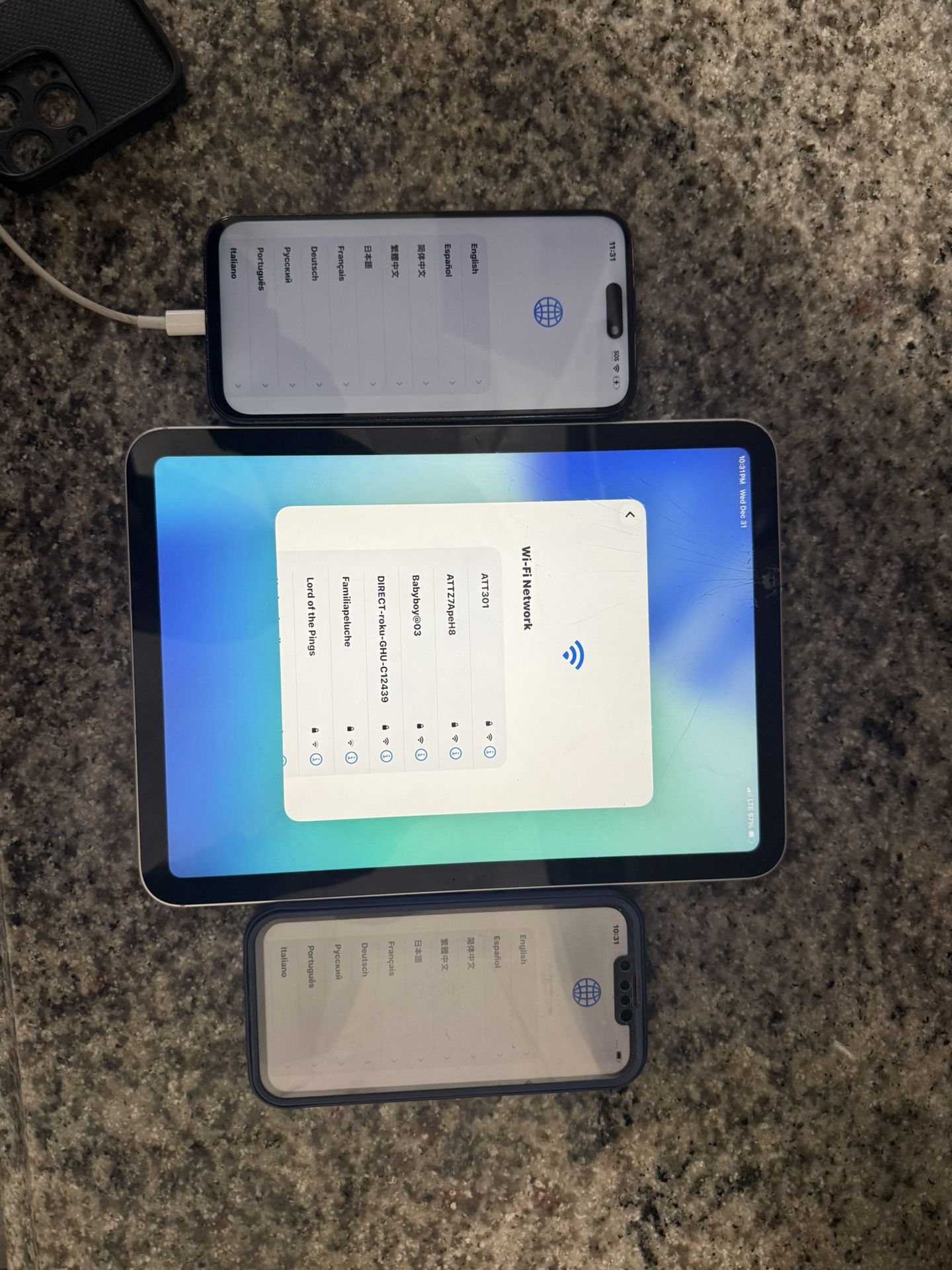 Two Iphone One Ipod Pro For Parts Only