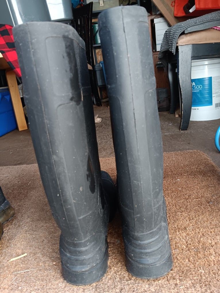 Men's Rubber Boots Size 10