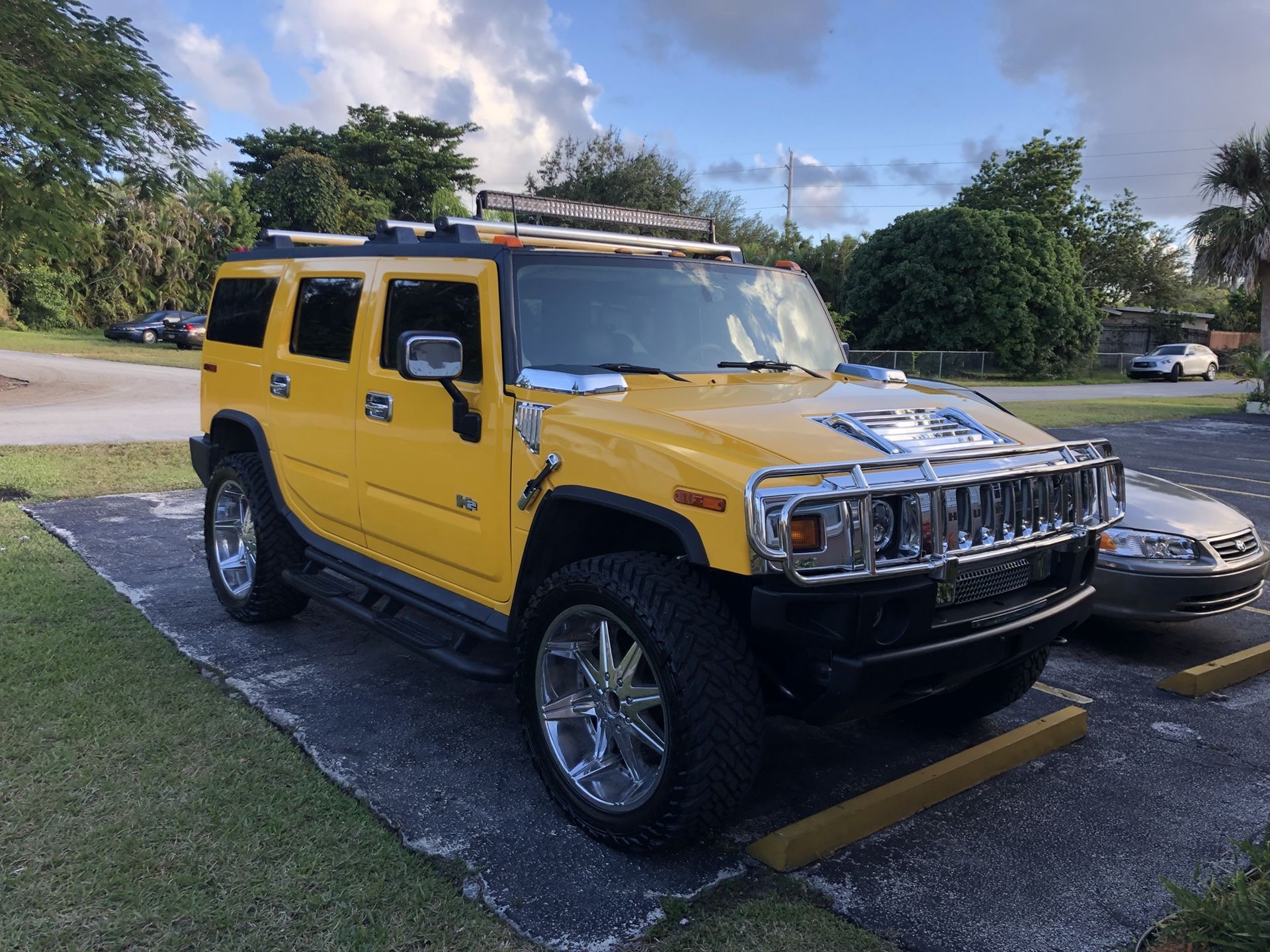 Hummer H2