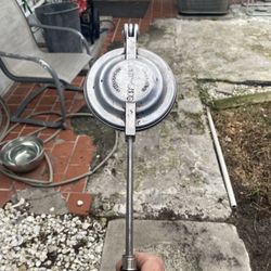  1940s Vintage Toas-Tite Campfire Sandwich/Pie Maker Cast Aluminum Wood Handle16”