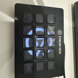 Elgato Stream Deck (15 Keys) – Excellent Condition