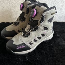 womens cabelas. boots 