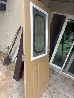 Outside door left-hand open