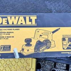 “ NEW “ DEWALT 3-1/4  Hand Planer