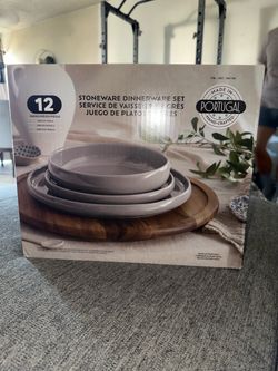 12-Piece Stoneware Dinnerware Set Service for 4