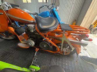 Cushman Classic Scooter