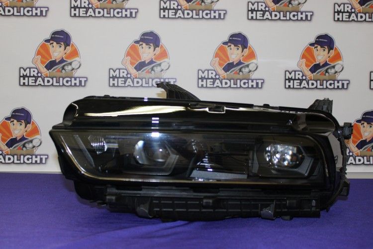 2023-2024 BMW 7-Series 760i 740i Left Driver LED Headlight Bare OEM 5B33EF5-01