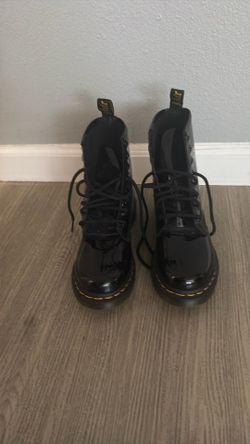 Dr.Martens