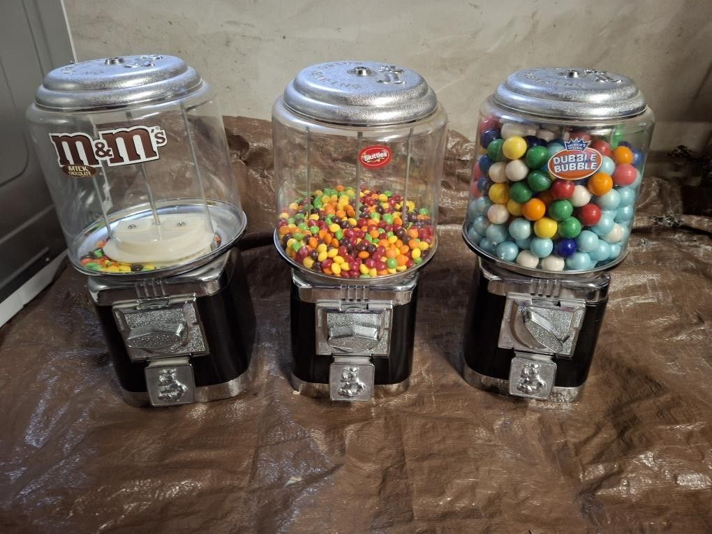 RHINO Candy Machines