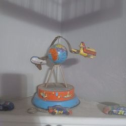Wind Up Toys